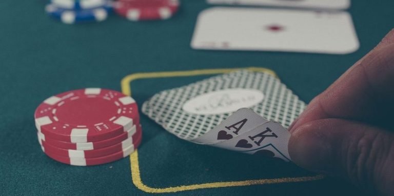 Kombinasi kartu Poker Indonesia di platform mog77